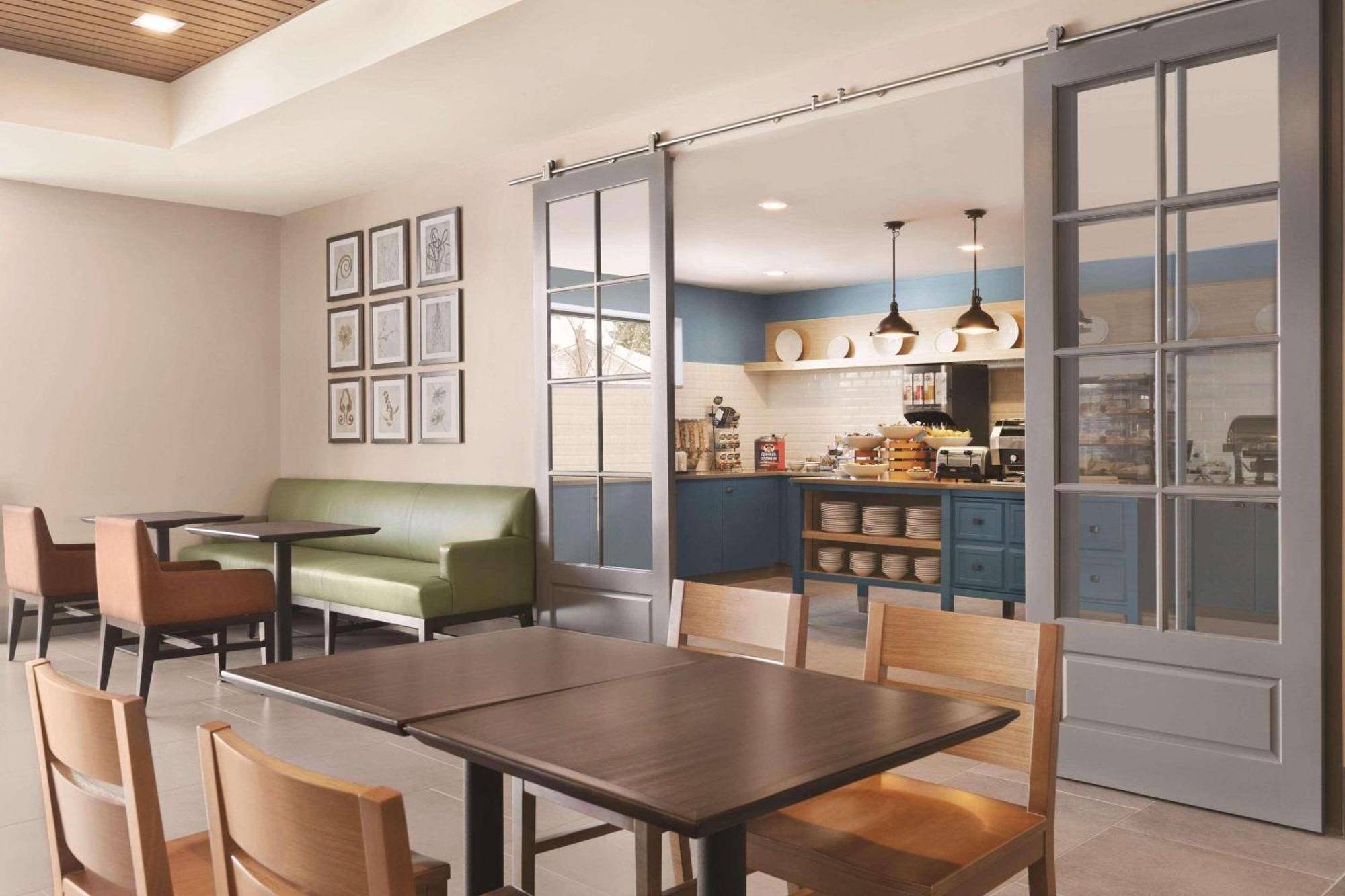 Country Inn & Suites By Radisson, Belleville, On 外观 照片