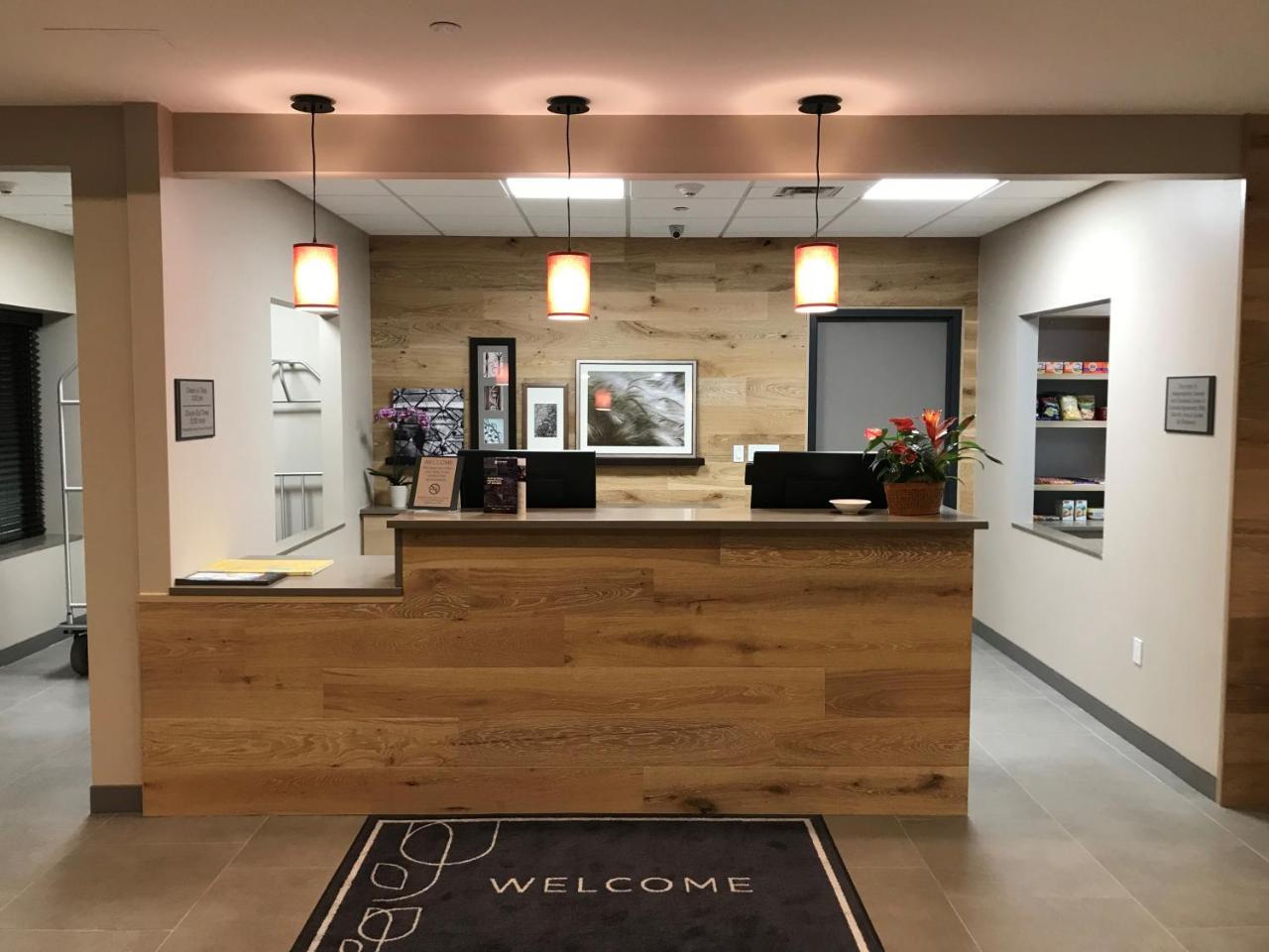 Country Inn & Suites By Radisson, Belleville, On 外观 照片