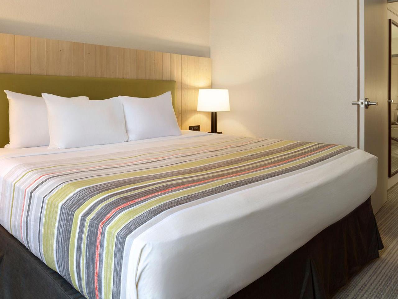 Country Inn & Suites By Radisson, Belleville, On 外观 照片